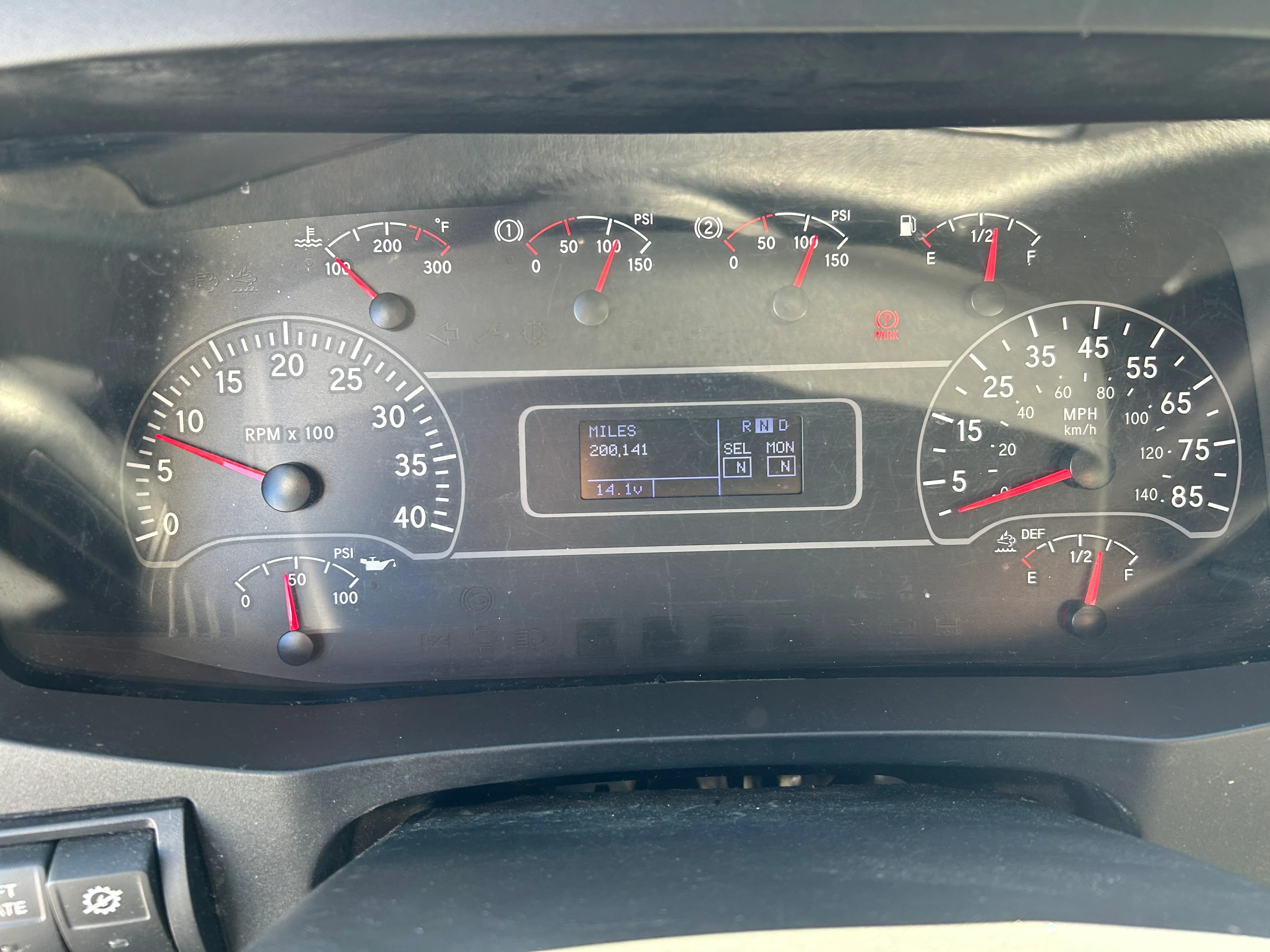 2020 International MV - image 10