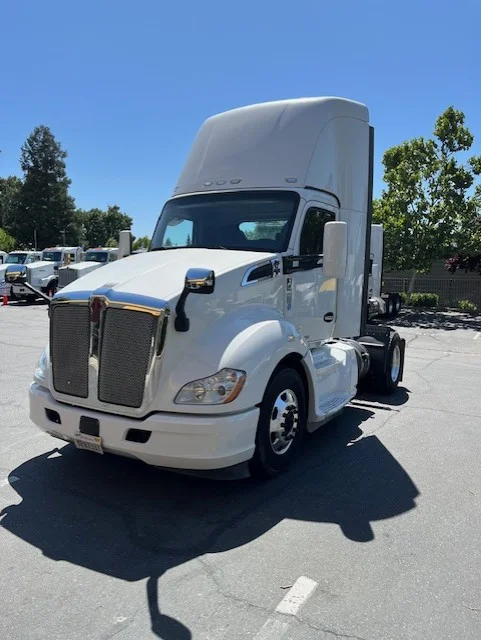 2020 Kenworth T680 in Sacramento, CA