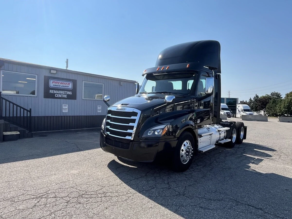 2020 Freightliner Cascadia