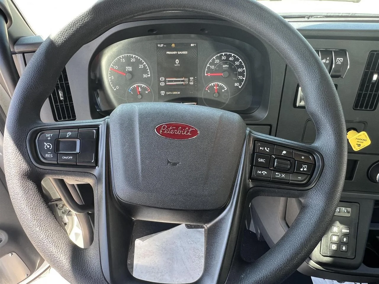 2025 Peterbilt 536 - image 9