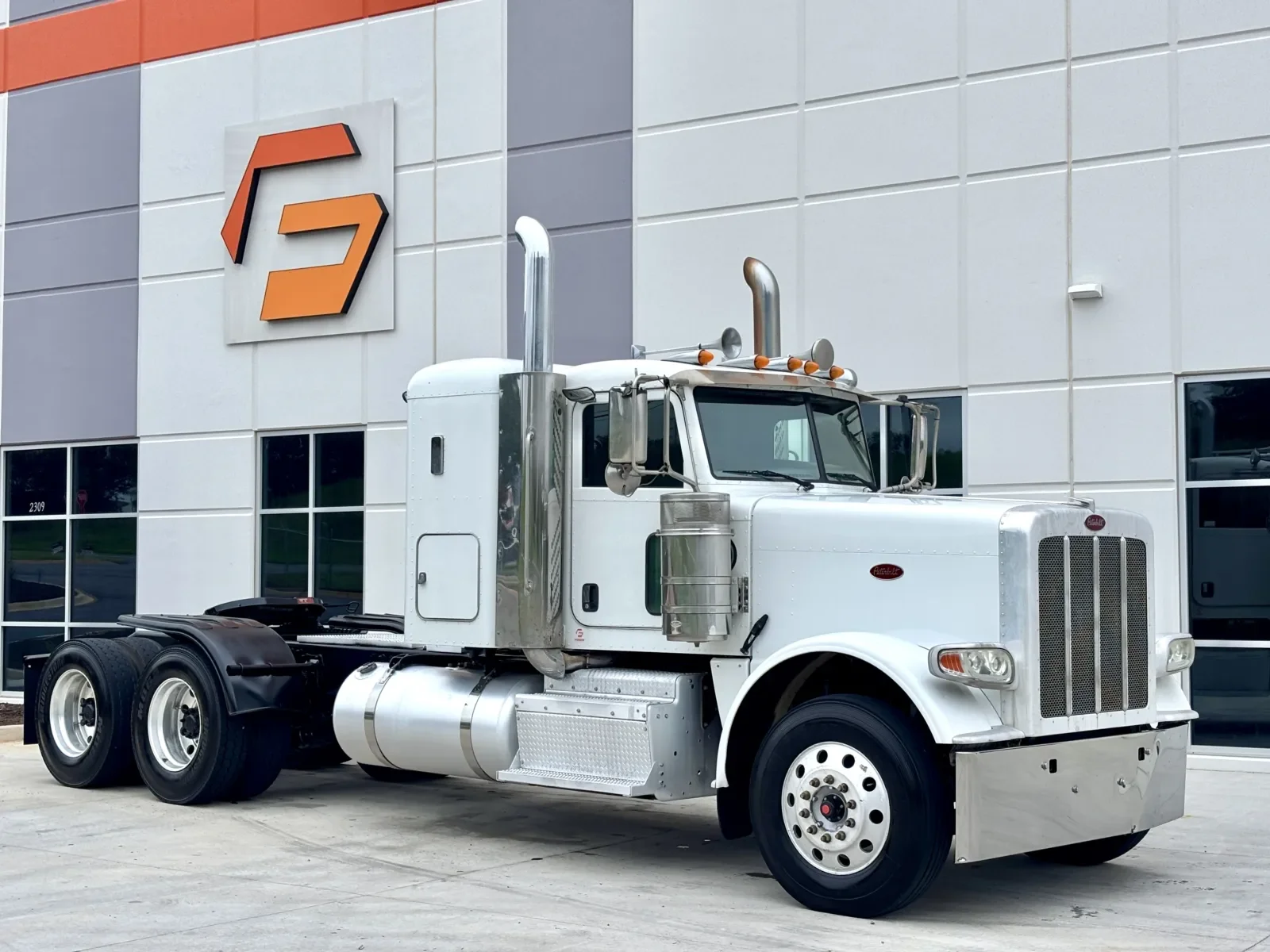 2016 Peterbilt 389