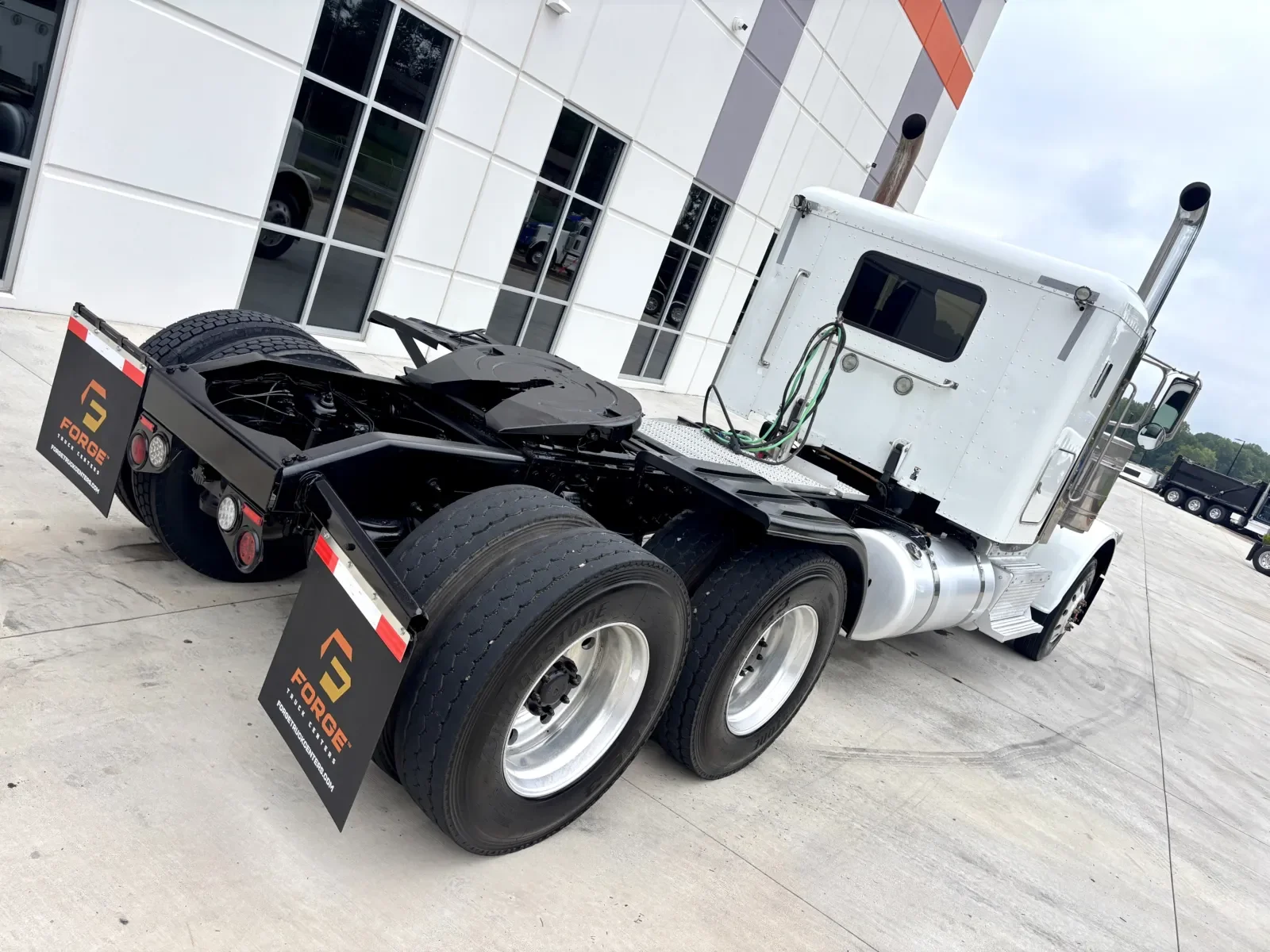 2016 Peterbilt 389 in Greer, SC — photo 11