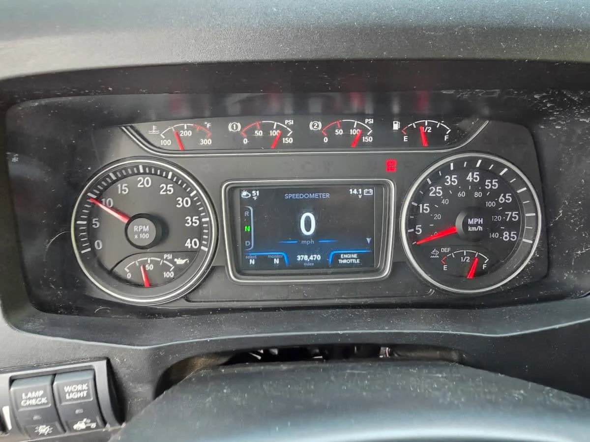 2020 International MV - image 10