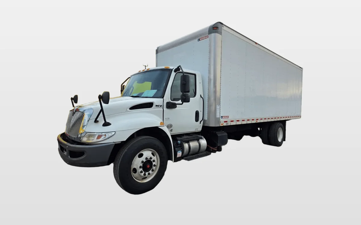 2020 International - image 1