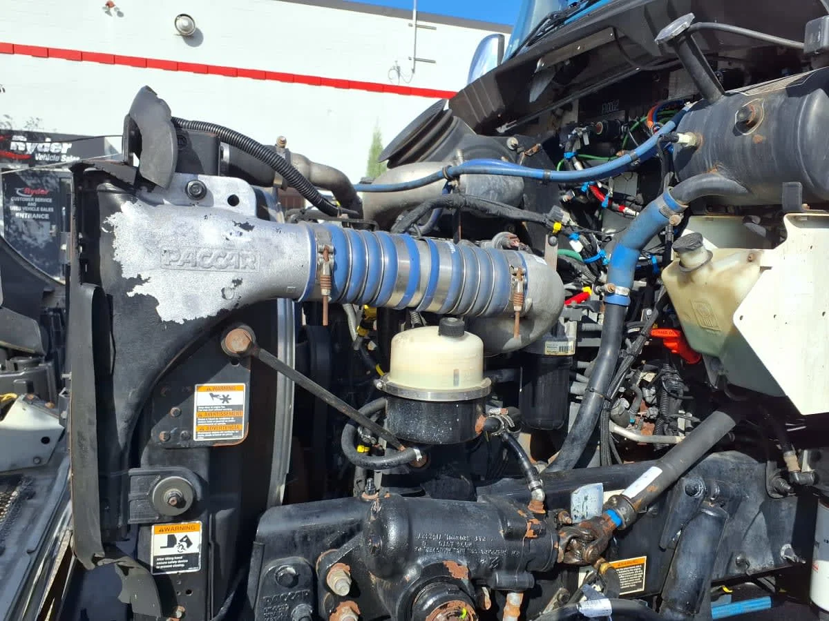 2020 Kenworth T370 in Minneapolis, MN — photo 8