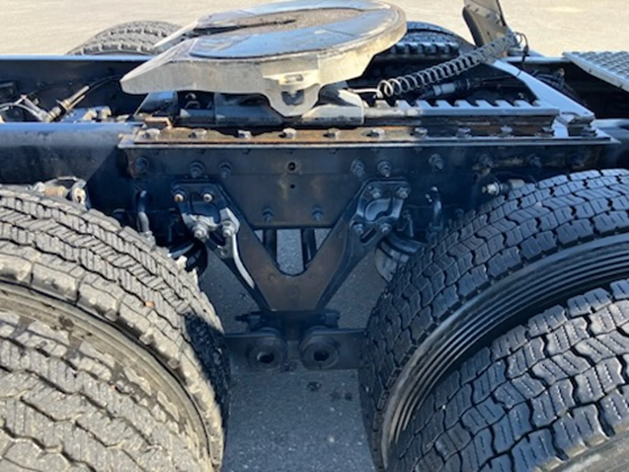 2020 Kenworth W900 - image 5