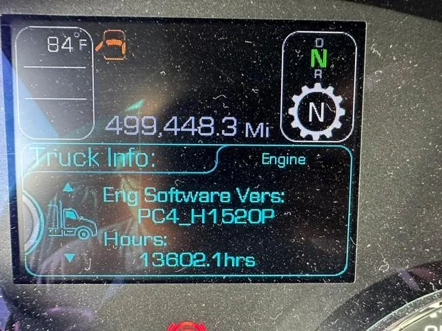 2022 Kenworth T680 — photo 8