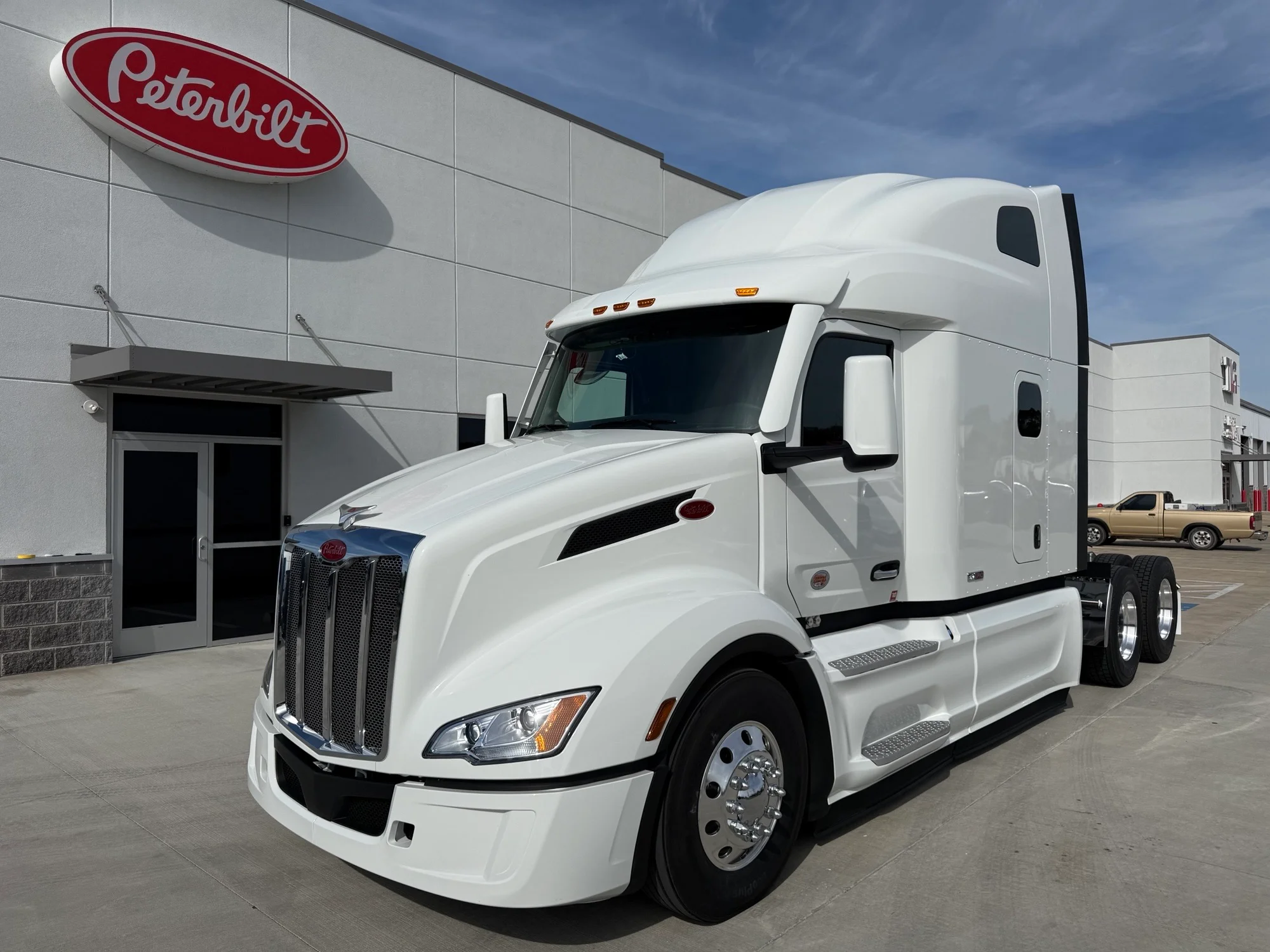 2027 Peterbilt 579 in Lowell, AR