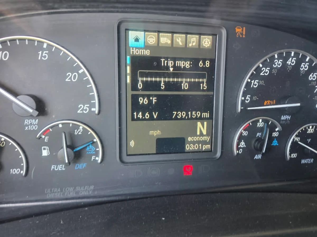 2020 Freightliner Cascadia in St. Rose, LA — photo 11