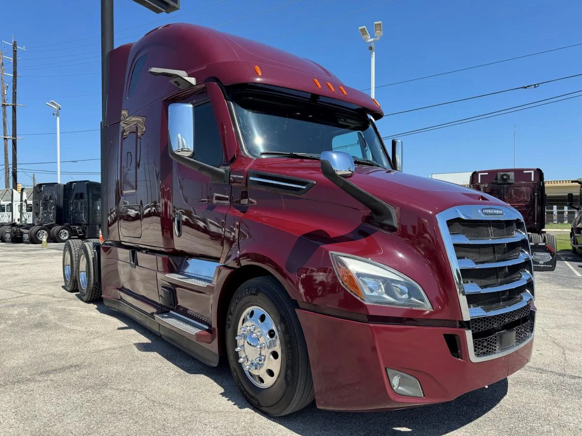 2022 Freightliner Cascadia in San Antonio, TX