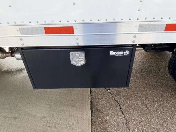 2026 Isuzu NPR - image 12