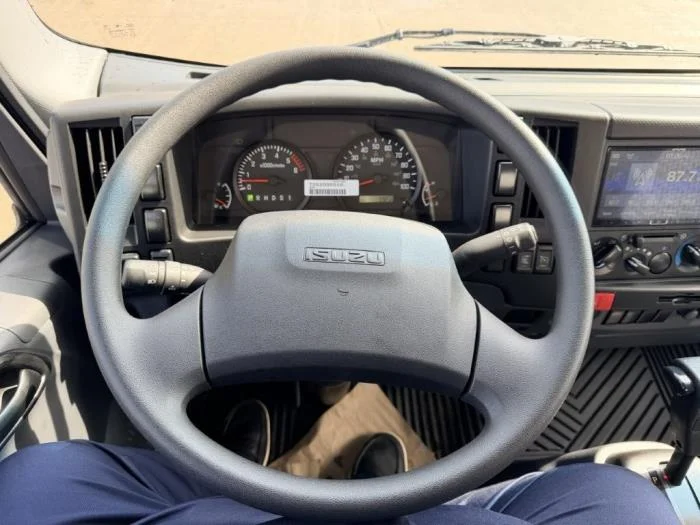 2026 Isuzu NPR - image 24