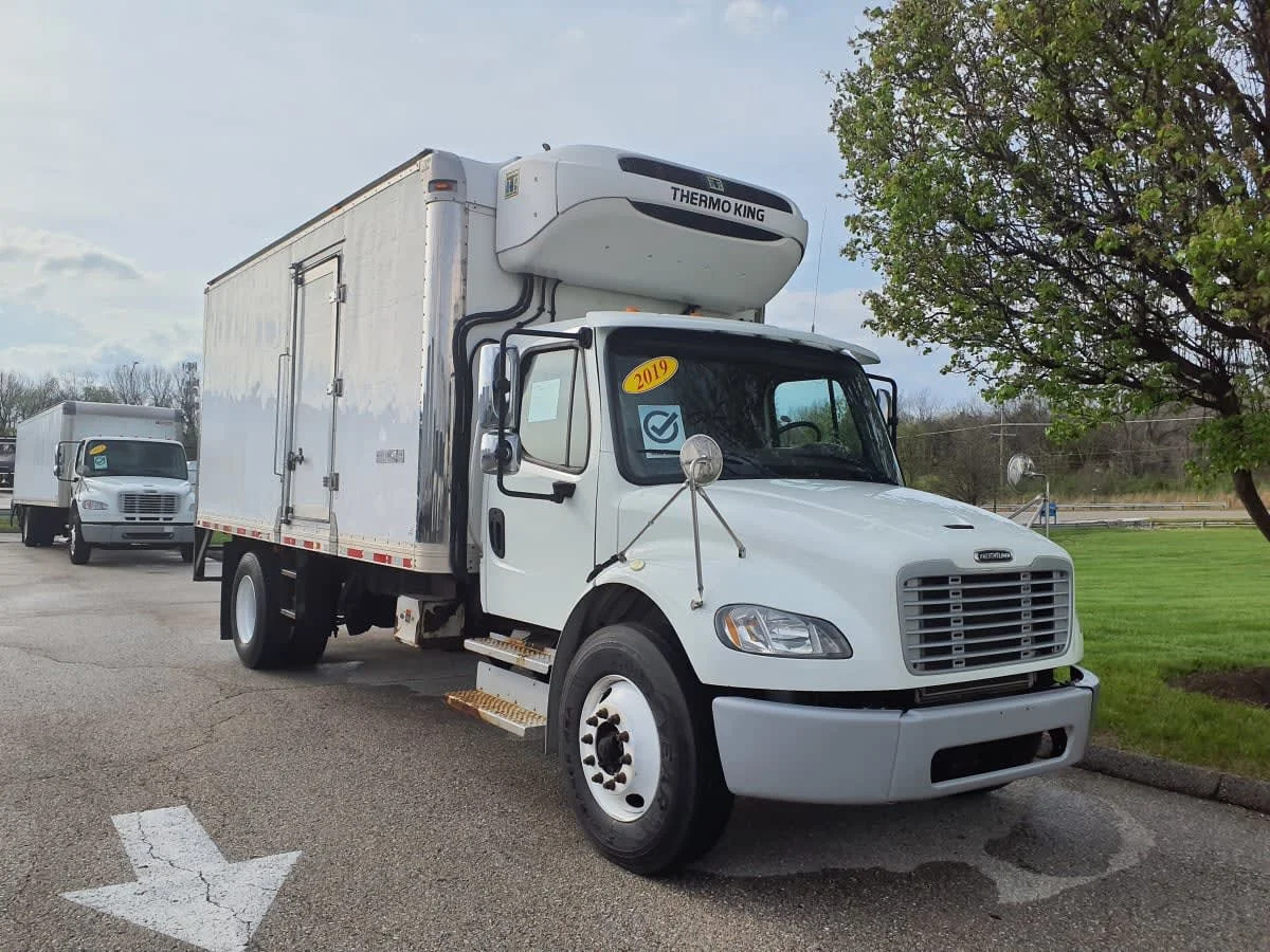 2019 Freightliner M2 106 in O'fallon, MO — photo 3