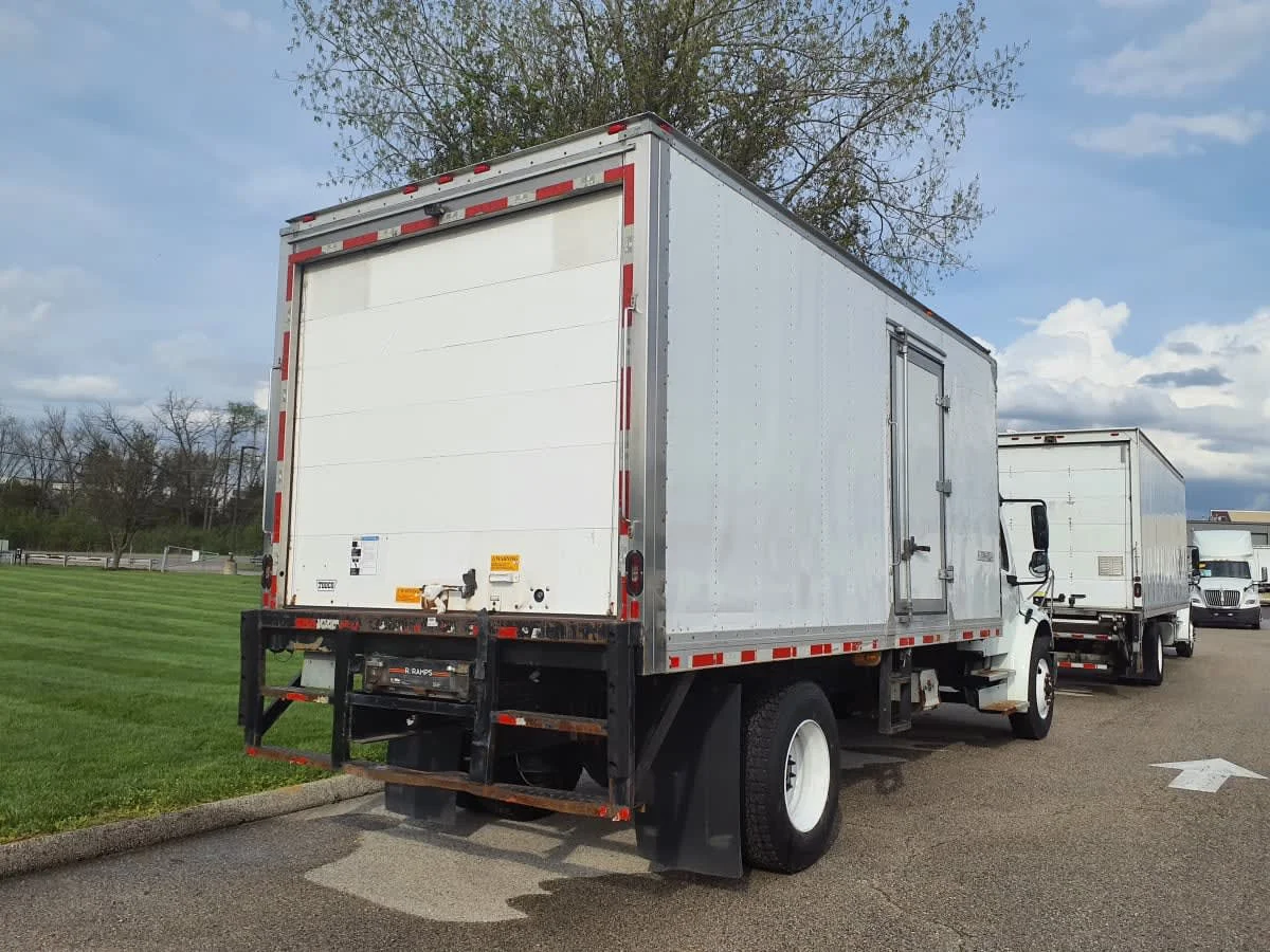 2019 Freightliner M2 106 in O'fallon, MO — photo 4