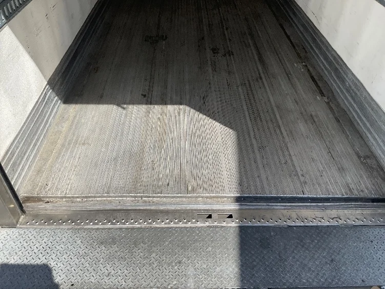 2022 International MV - image 10