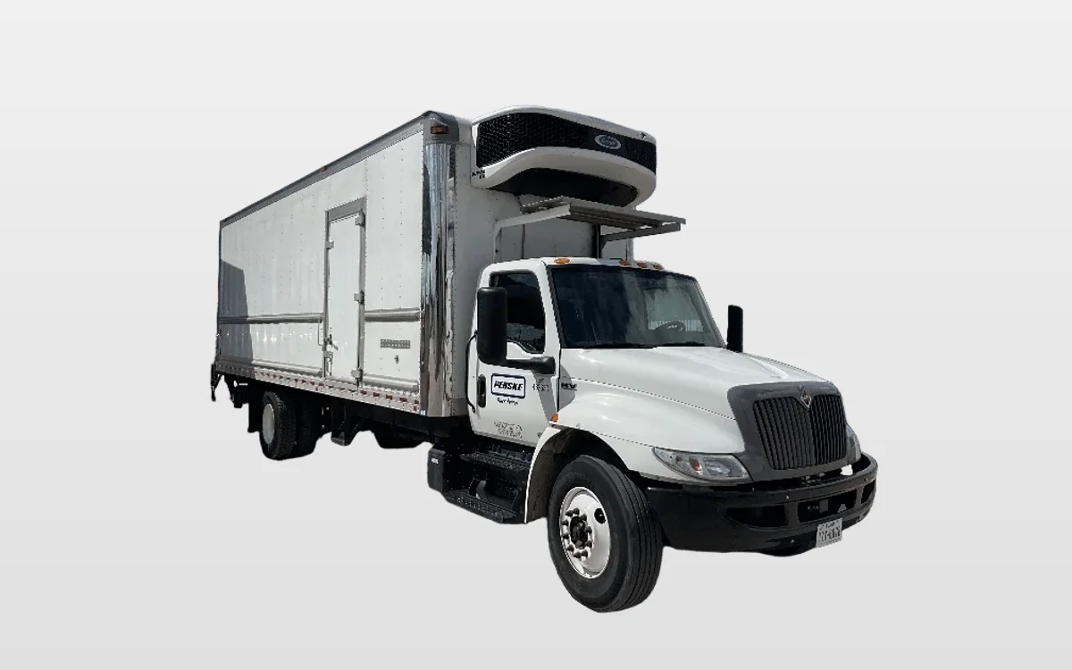 2022 International MV - image 1