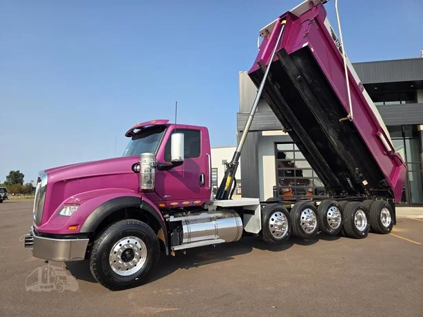 2024 International HX in MN — photo 46