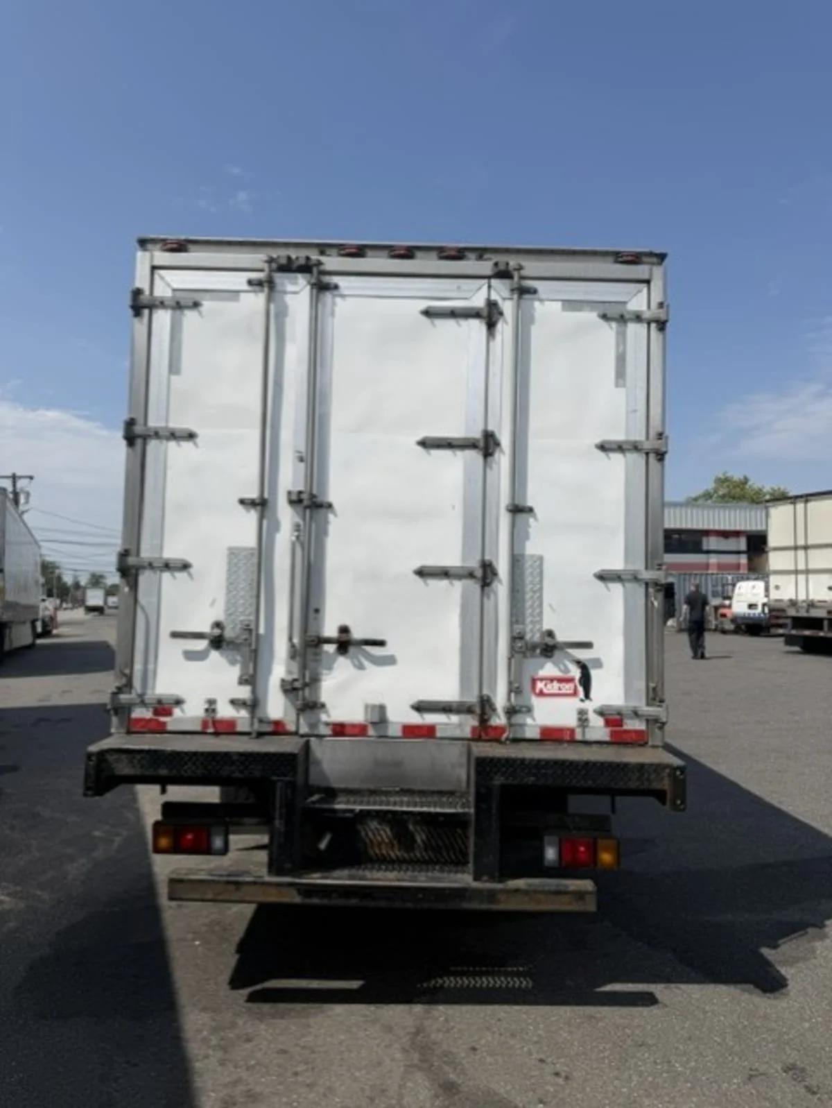 2020 Isuzu NQR in Farmingdale, NY — photo 5