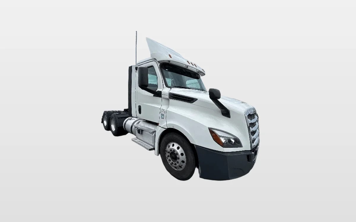2020 Freightliner - image 1
