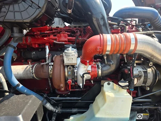 2023 Kenworth T680 in Cedar Rapids, IA — photo 18