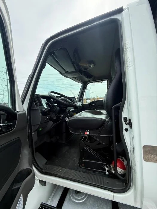 2019 International MV — photo 15