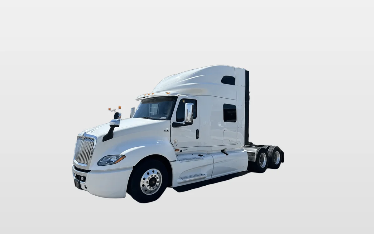 2023 International - image 1