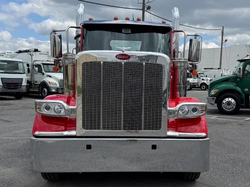 2027 Peterbilt 589 in Baltimore, MD — photo 8