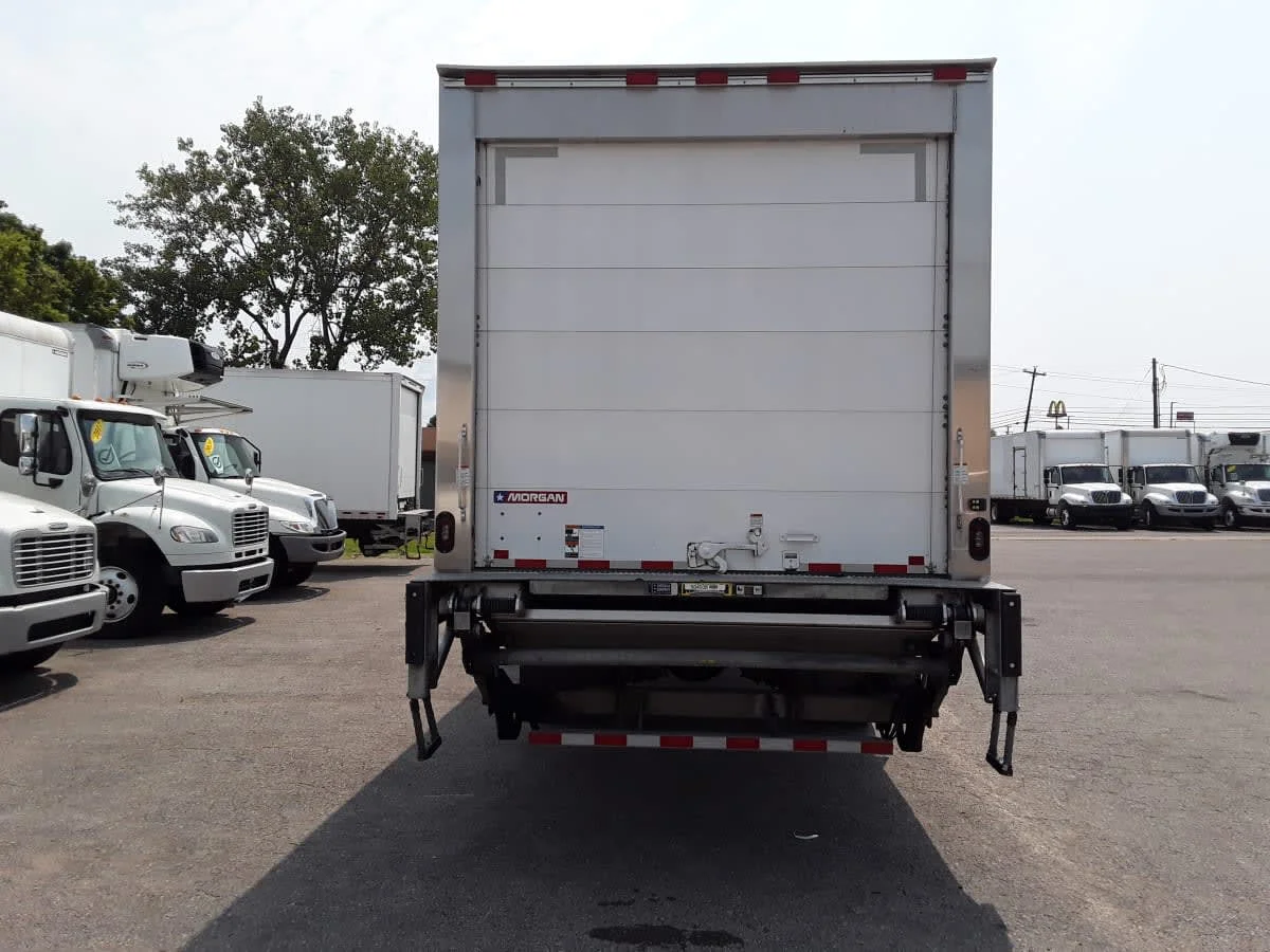 2021 Freightliner M2 106 in La Vergne, TN — photo 5