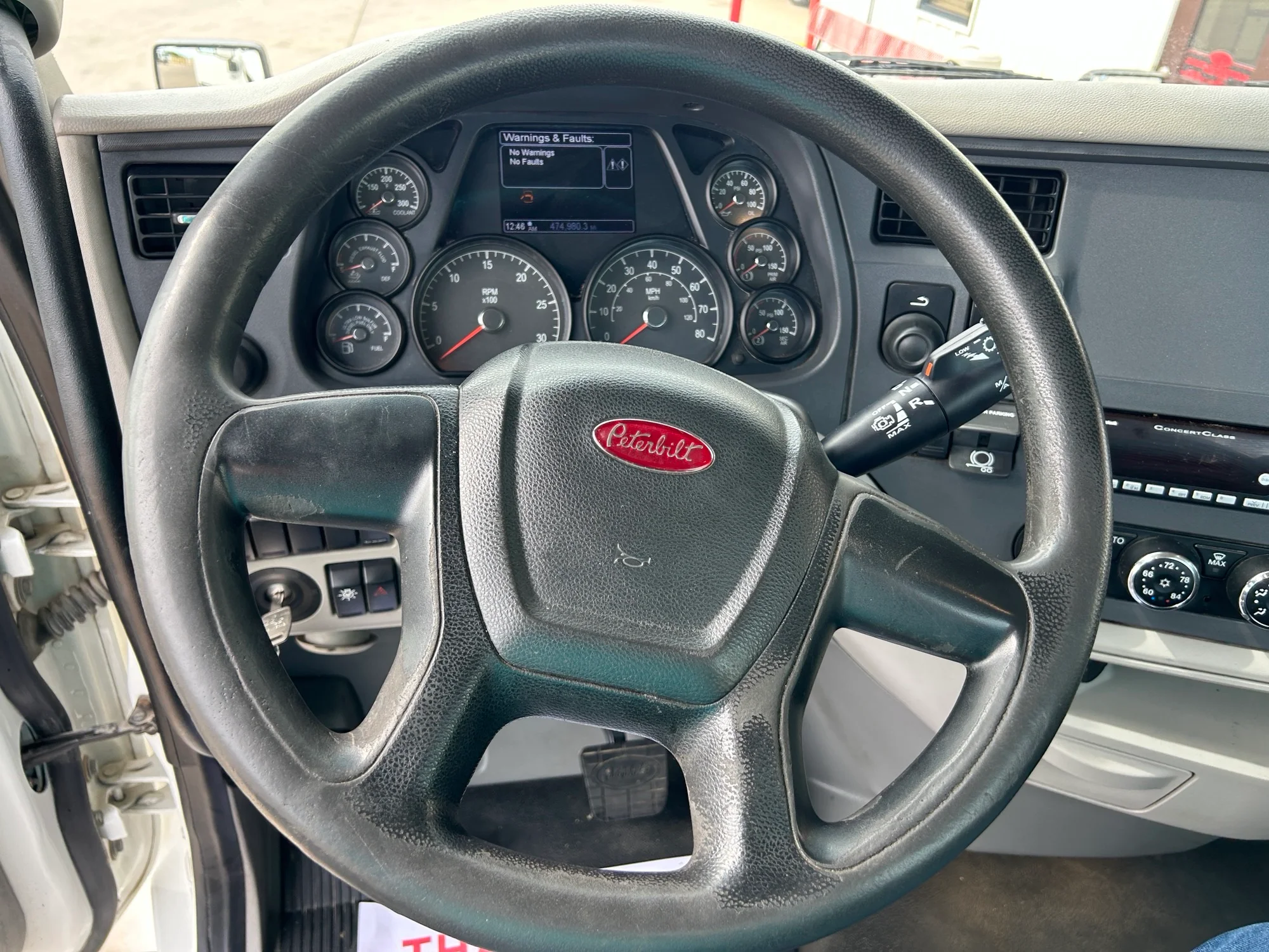 2021 Peterbilt 579 in Joplin, MO — photo 11