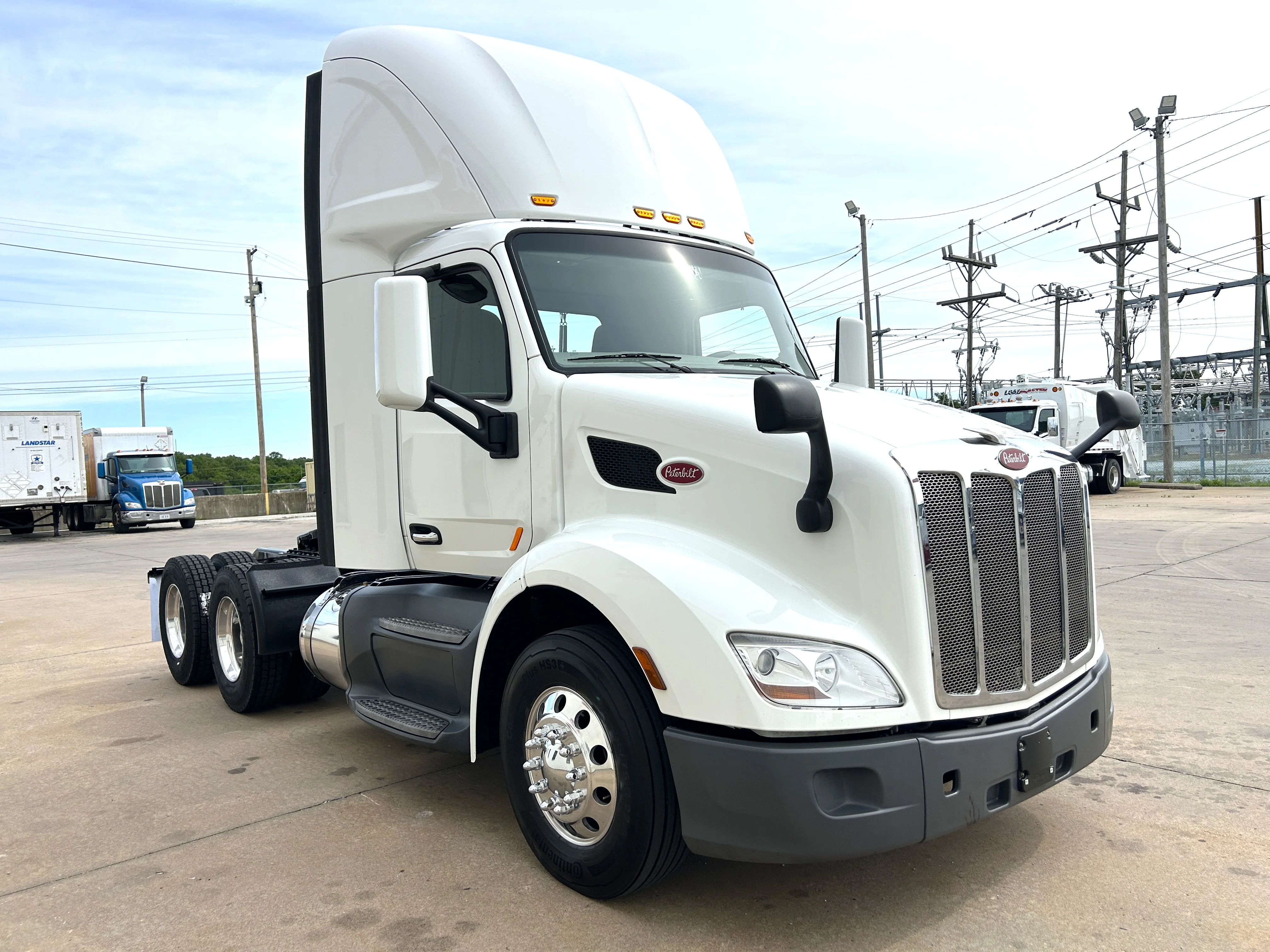 2021 Peterbilt 579 in Joplin, MO — photo 3