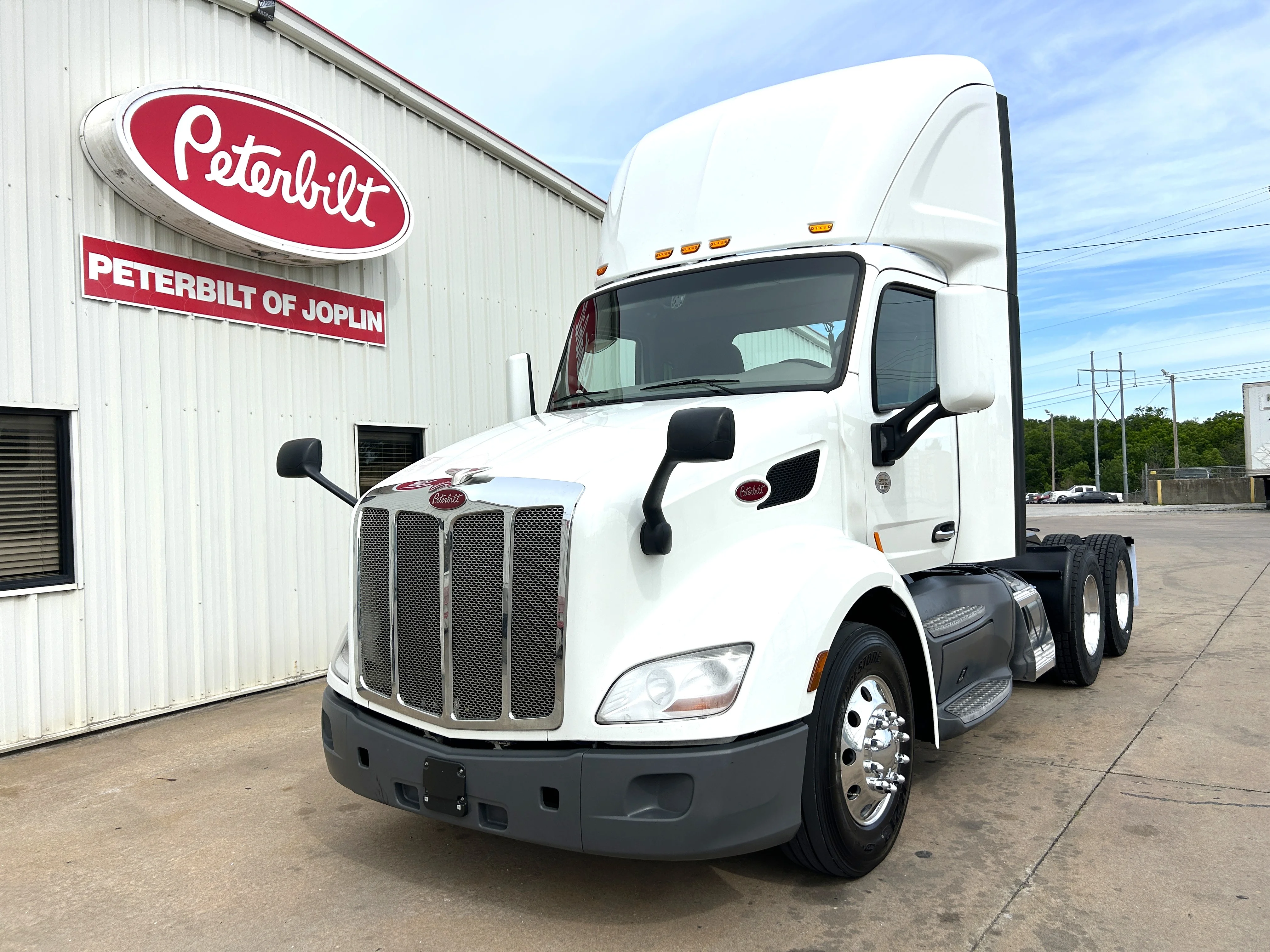 2021 Peterbilt 579 in Joplin, MO