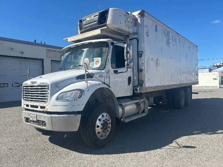 2020 Freightliner M2 106 - image 3