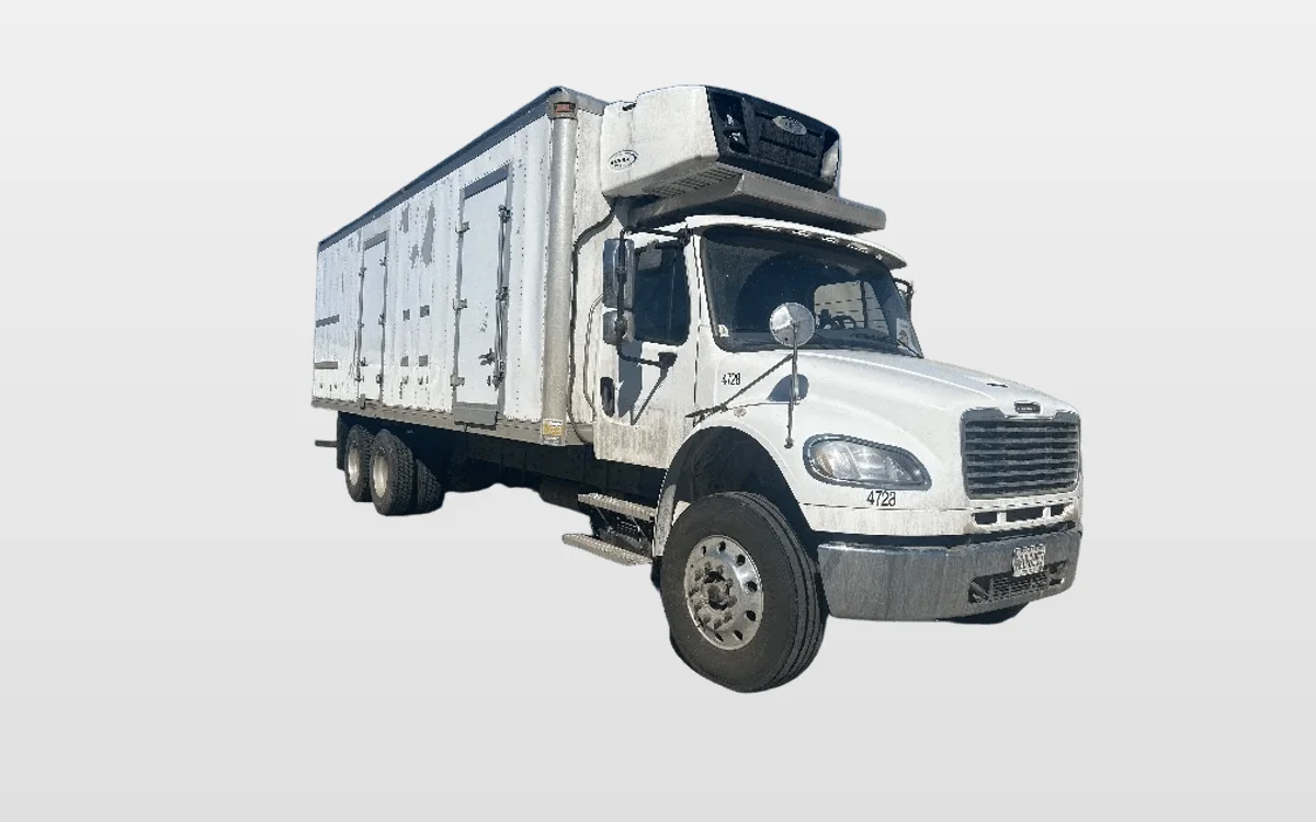 2020 Freightliner M2 106 - image 1