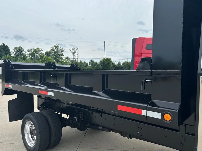 2020 Freightliner M2 106 in Walton, KY — photo 8