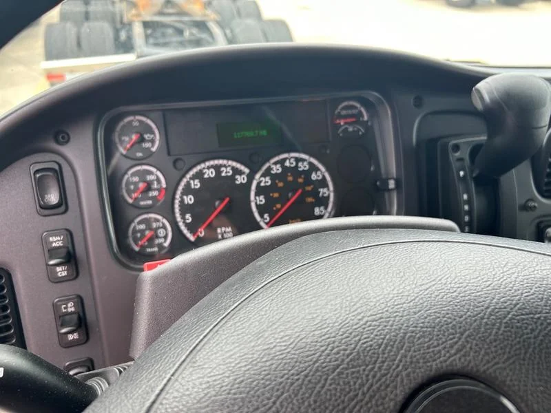 2020 Freightliner M2 106 in Walton, KY — photo 11