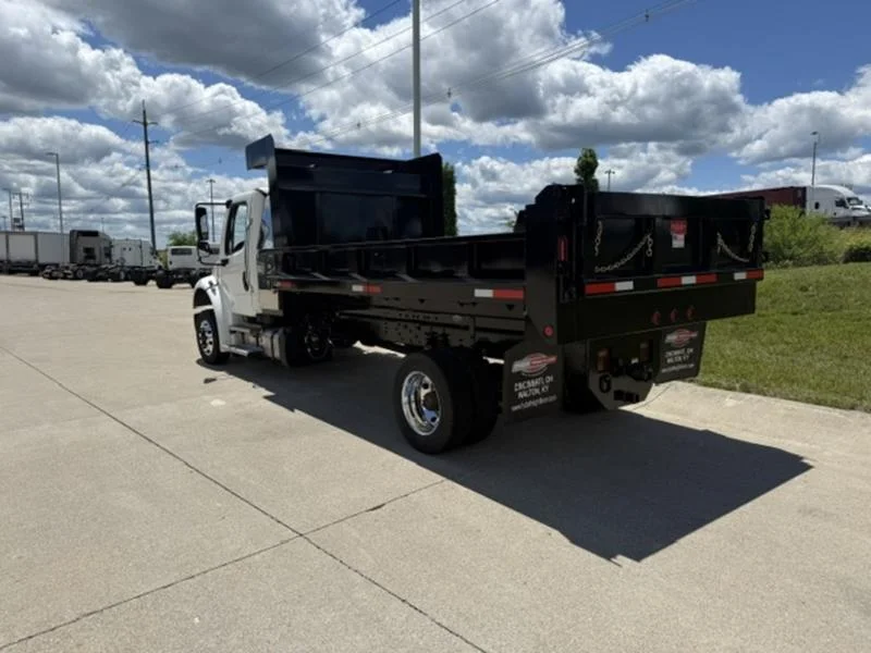 2020 Freightliner M2 106 in Walton, KY — photo 3
