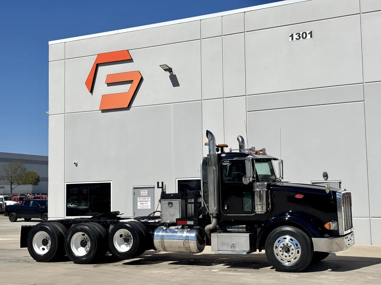 2010 Peterbilt 367 in Hutchins, TX