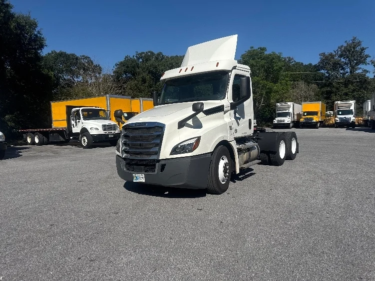 2019 Freightliner in Pensacola, FL — photo 3