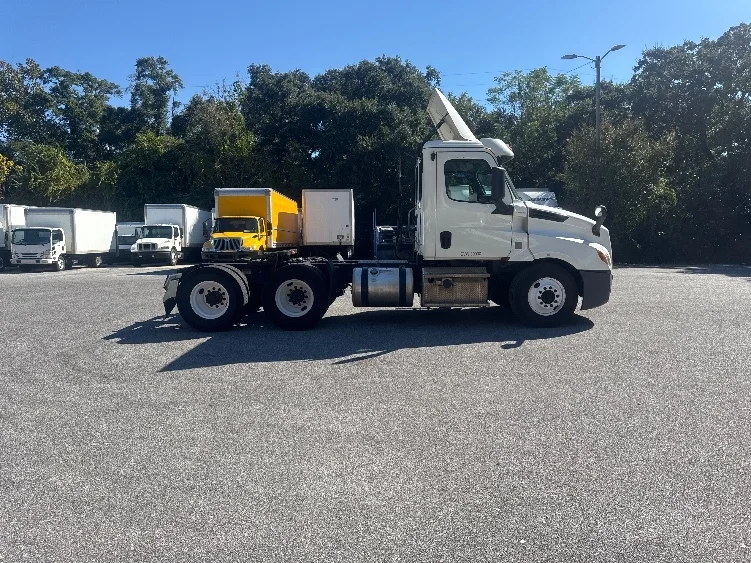 2019 Freightliner in Pensacola, FL — photo 8