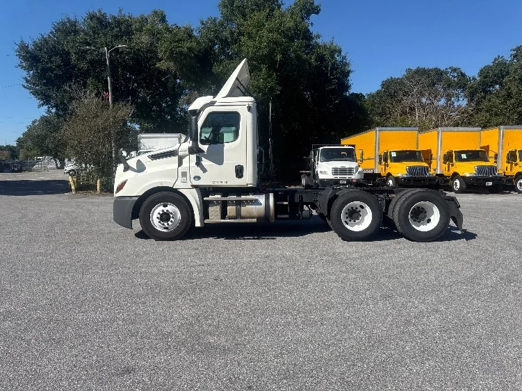 2019 Freightliner in Pensacola, FL — photo 4