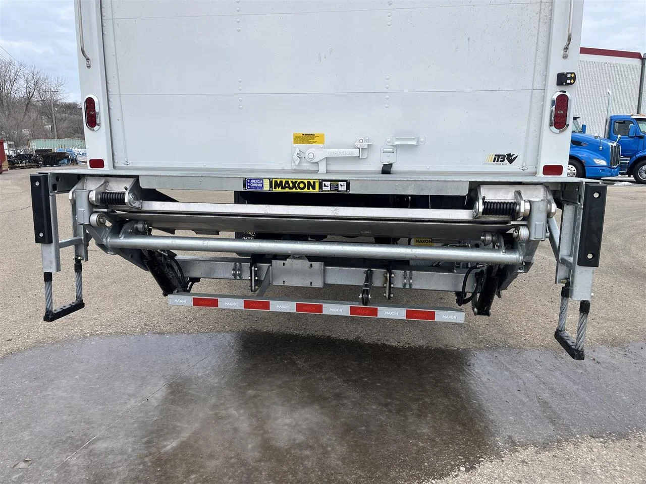 2026 Peterbilt 536 - image 4