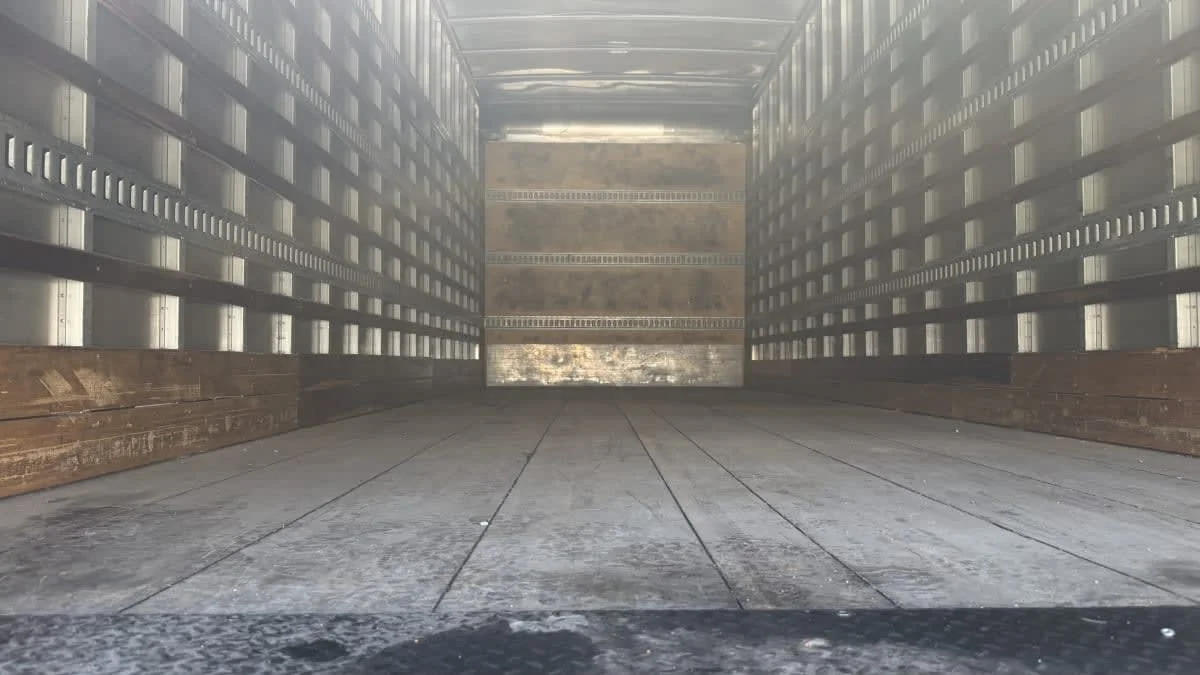 2023 Freightliner M2 106 in Phoenix, AZ — photo 8