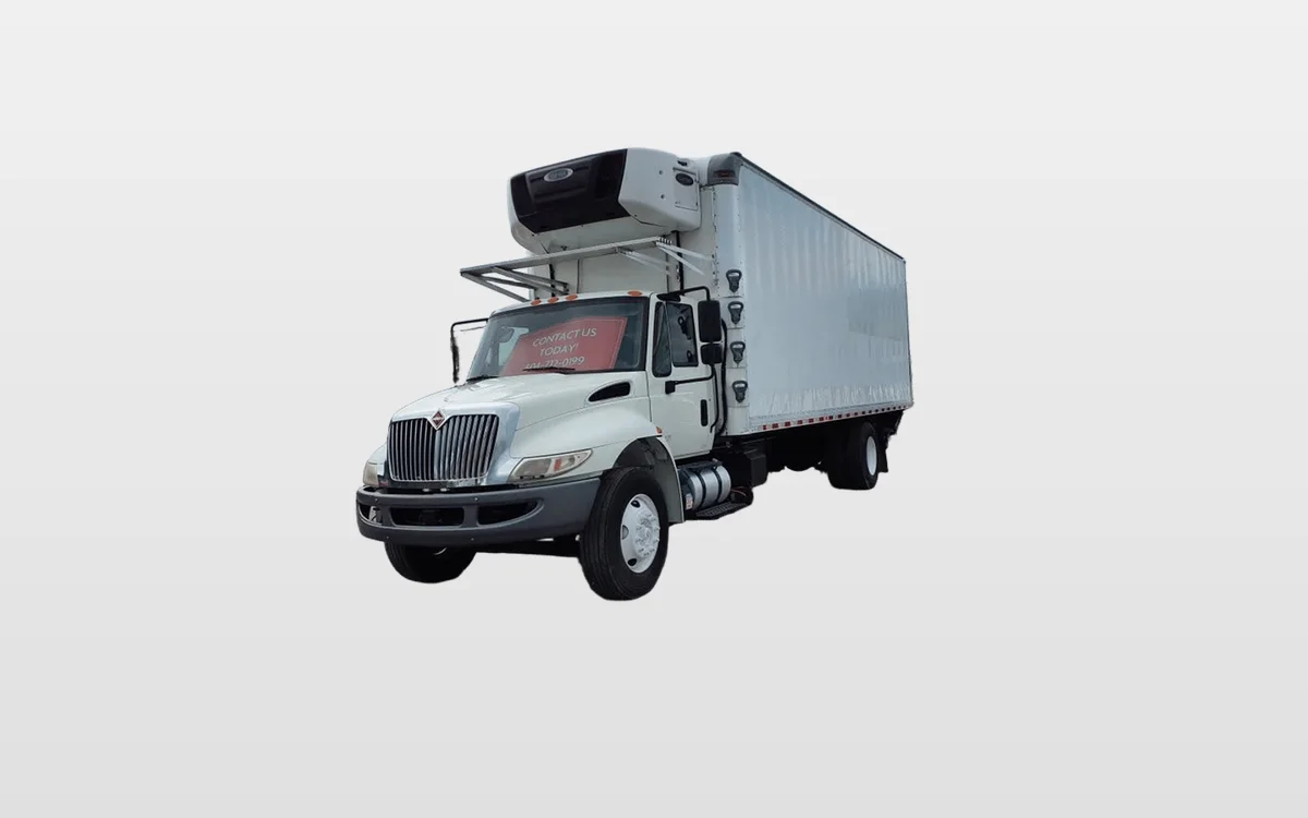 2018 International 4300 - image 1