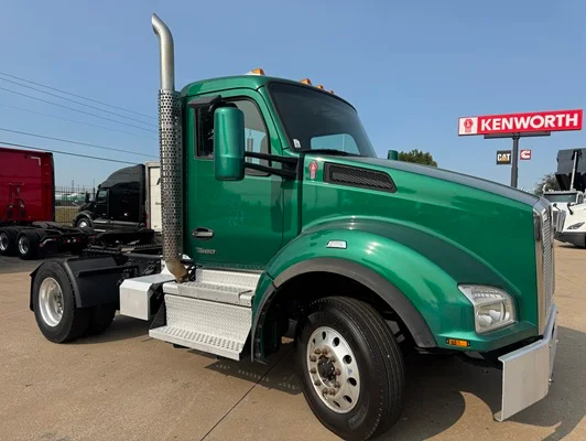 2022 Kenworth T880 in Dallas, TX