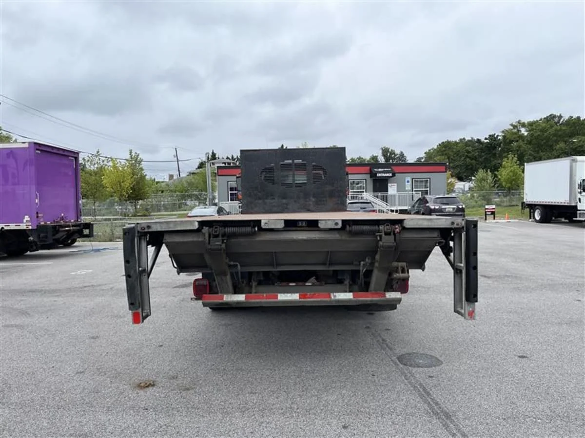 2019 Freightliner M2 106 in Beltsville, MD — photo 5