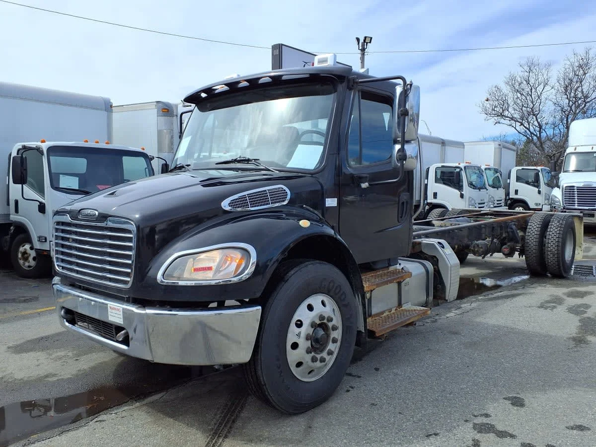 2019 Freightliner M2 106 in Salisbury, MA