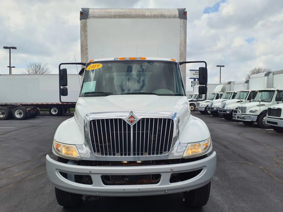 2019 International 4300 in Altoona, IA — photo 2