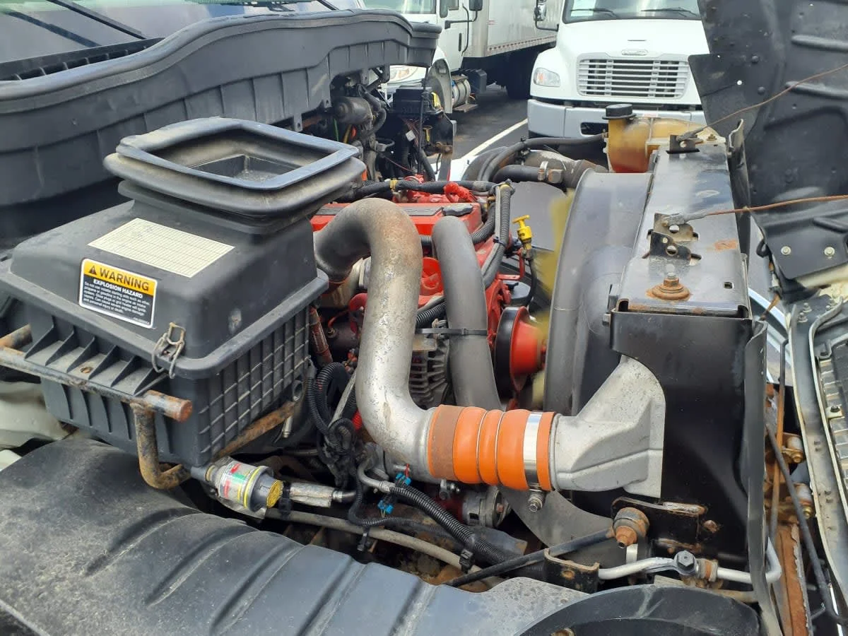 2019 International 4300 in Altoona, IA — photo 14