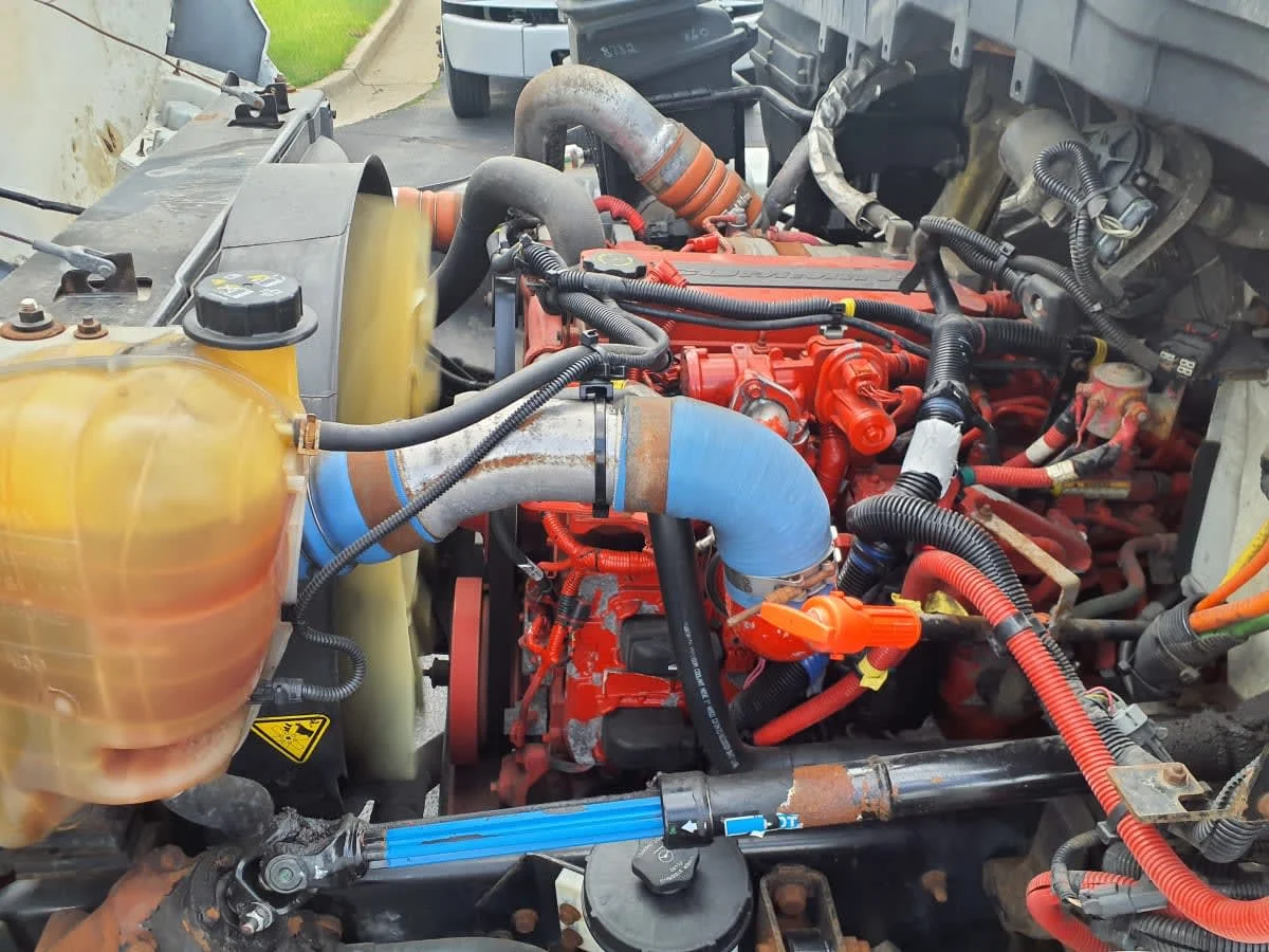 2019 International 4300 in Altoona, IA — photo 9