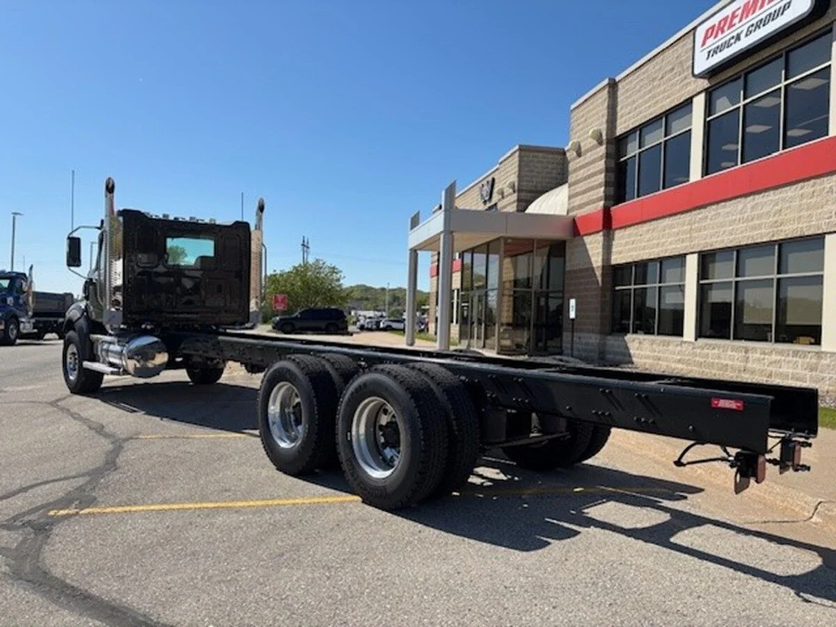 2027 Western Star 49X — photo 7